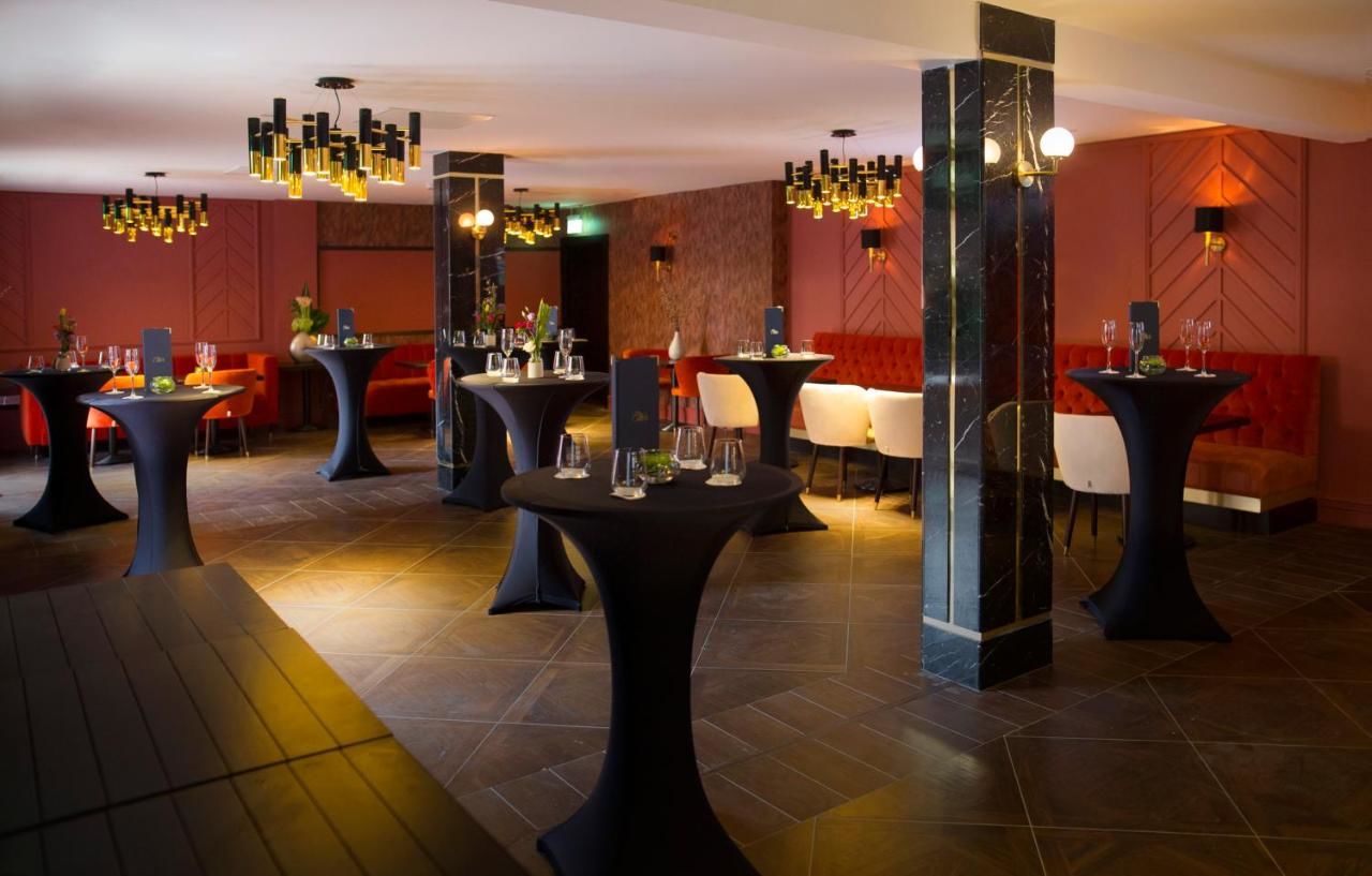 Отель Iveagh Garden Hotel Дублин-44